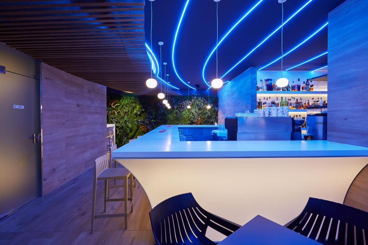 Les Dunes Suites Бенидорм Экстерьер фото